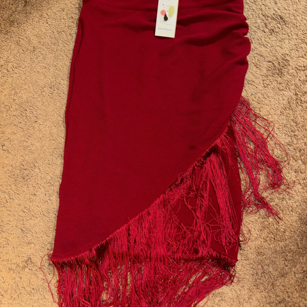 SHEIN Red Asymmetrical Fringe Skirt